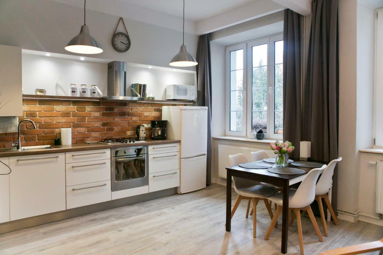 Cichy apartament w centrum OZONOWANY PO KAŻDYM POBYCIE Cracóvia Exterior foto